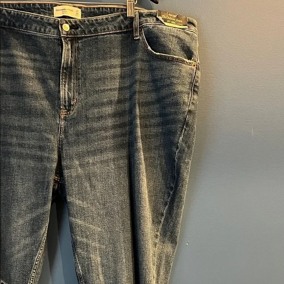 Abercrombie & Fitch The Mom Jean High Rise Blue Denim Jeans 37 24s Curve Love - Picture 7 of 14